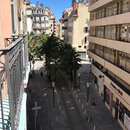 2 Pieces Hyper Centre Equipe Et Confortable Toulon Exterior photo